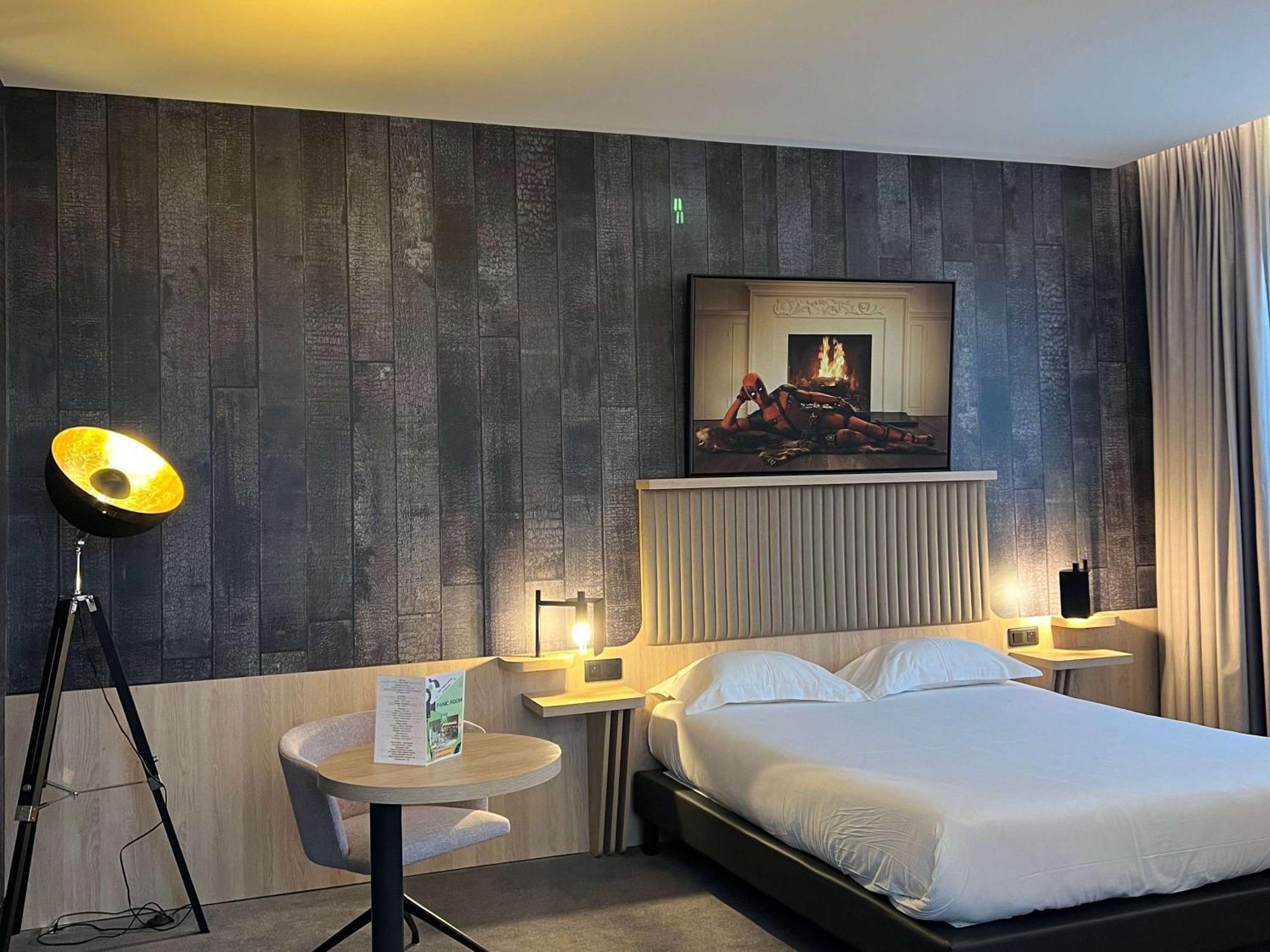 Hotel Ibis Styles Arras Centre Esterno foto